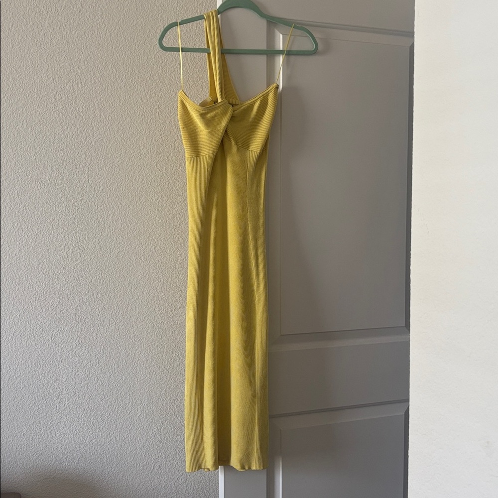House of Harlow body con dress
